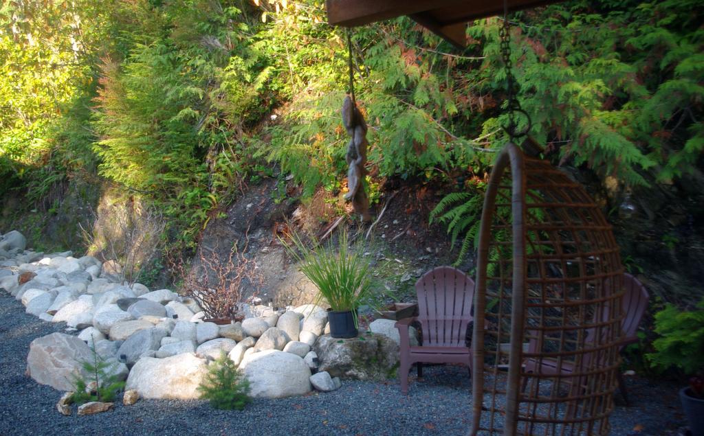 Wild Coast Chalets Port Renfrew Zimmer foto