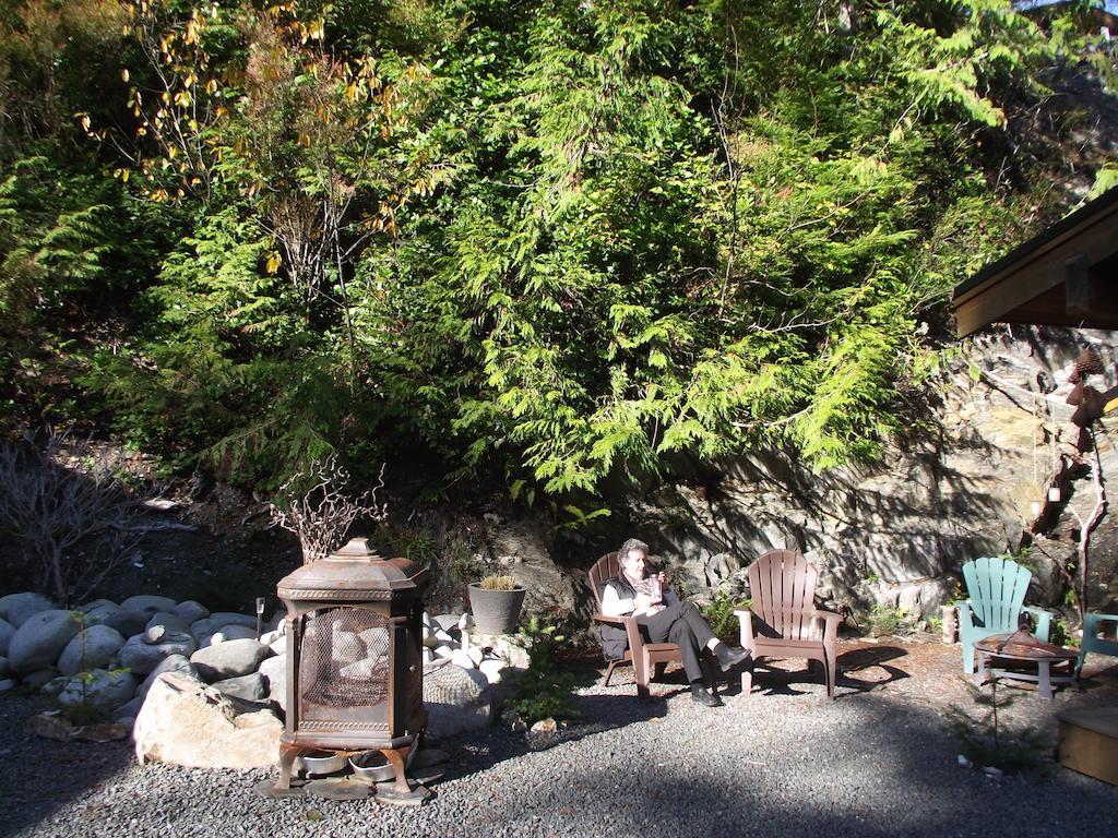 Wild Coast Chalets Port Renfrew Zimmer foto